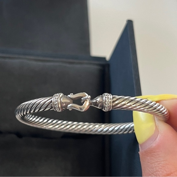 David Yurman Diamond Buckle Classic Cable Bracelet 5mm - Sterling Silver - Picture 4 of 14
